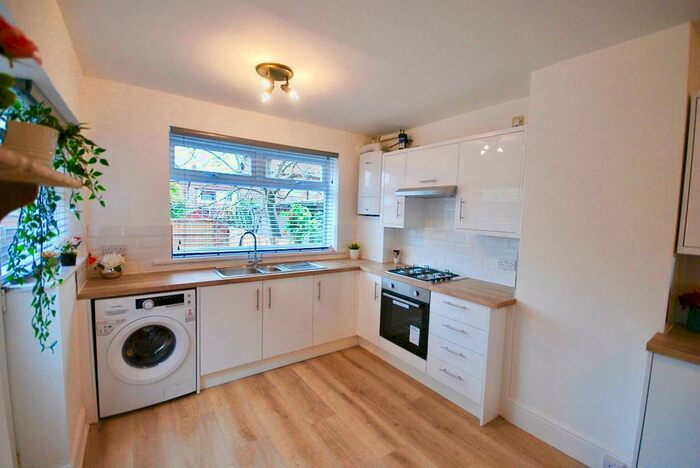 4 Bedroom Terraced House To Rent In Kingswood Road, Fallowfield, Manchester, M14