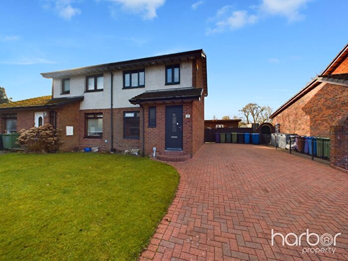 3 Bedroom Semi-Detached House For Sale In Dunskaith Place, Easterhouse, Glasgow, G34