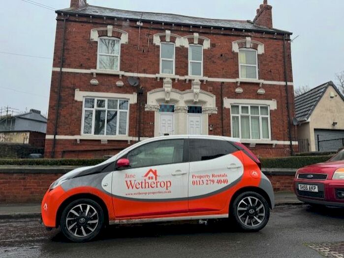 1 Bedroom Studio To Rent In Dixon Lane Road, Lower Wortley, Leeds, LS12