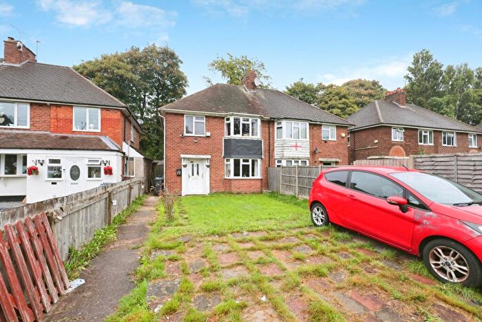 3 Bedroom Semi Detached House For Sale In Abbeyfield Road, Birmingham, West Midlands, B23