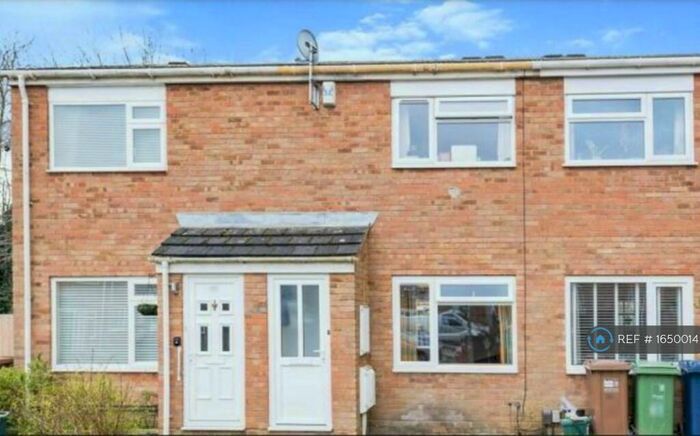 2 Bedroom Terraced House To Rent In Fletcher Road, Oxford, OX4