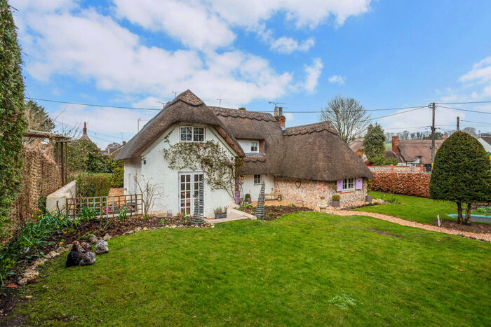 4 Bedroom Cottage For Sale In Stoke Lane, Andover, SP11