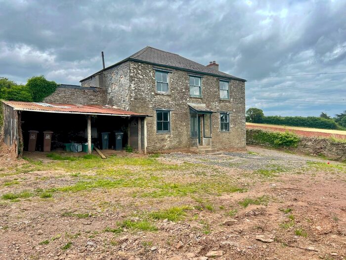 2 Bedroom Flat To Rent In Frogmore, Kingsbridge, TQ7