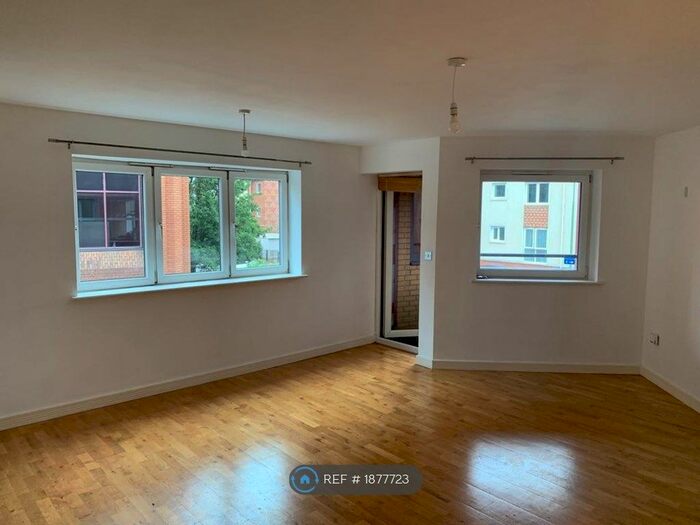 1 Bedroom Flat To Rent In Brookfield House, Hemel Hempstead, HP2