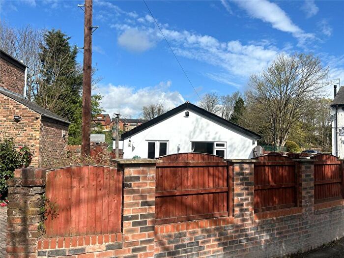 2 Bedroom Detached Bungalow For Sale In Chadderton Fold, Chadderton, Oldham, Greater Manchester, OL1