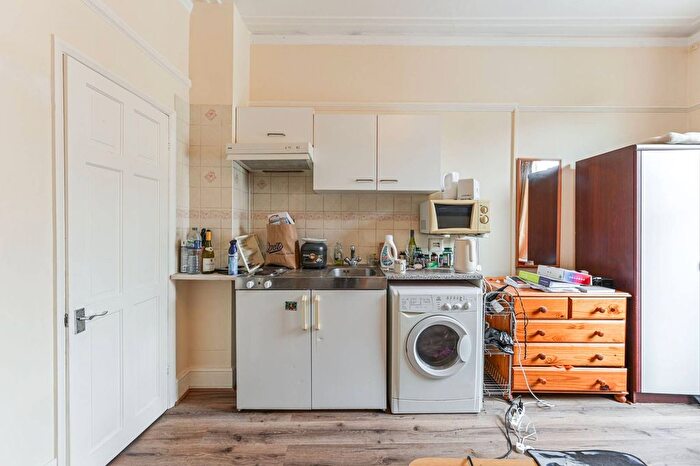 Studio To Rent In Cheniston Gardens, High Street Kensington, London, W8