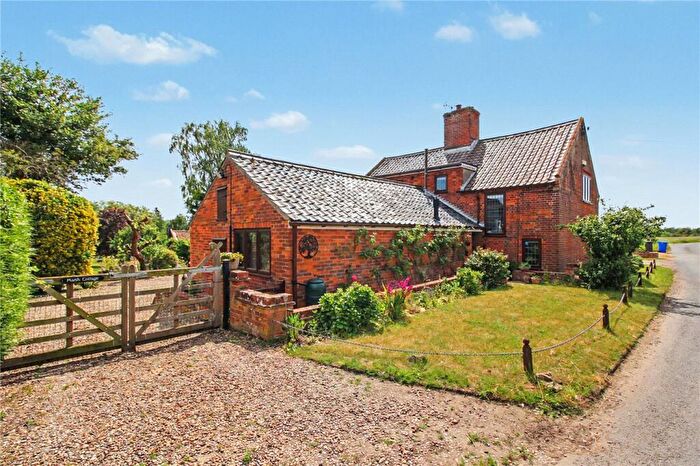3 Bedroom Detached House For Sale In Hulver Road, Ellough, Beccles, Suffolk, NR34