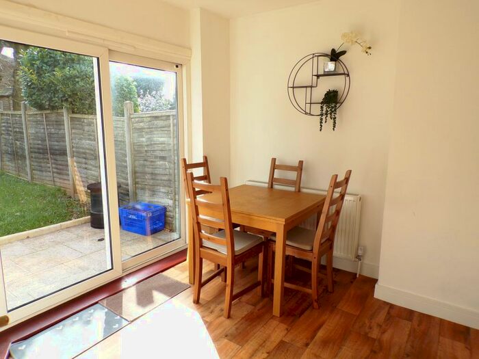 3 Bedroom House To Rent In Marsham Road, Birmingham, B14
