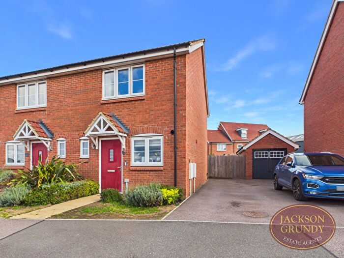 2 Bedroom Semi Detached House For Sale In Silverthorn Drive, Moulton, NN3