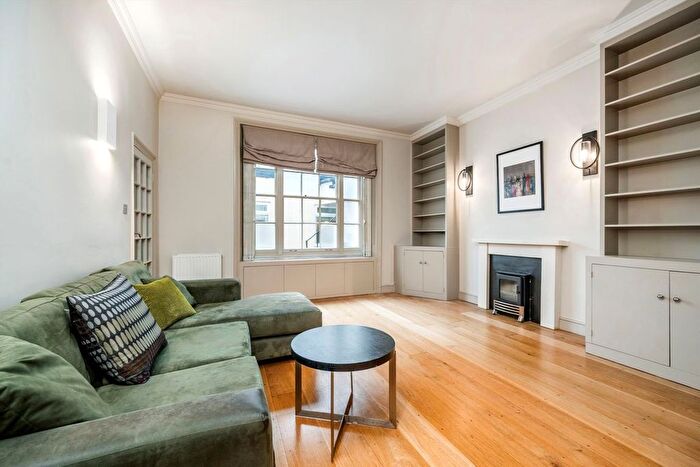 2 Bedroom Flat To Rent In Queen's Gate Terrace, South Kensington, SW7