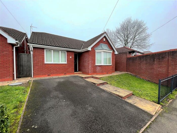 2 Bedroom Bungalow To Rent In Bell End, Rowley Regis, West Midlands, B65