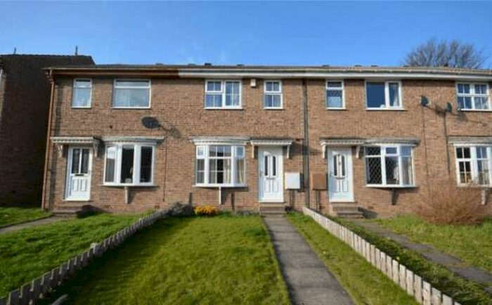 3 Bedroom Town House To Rent In Shelley Walk, Stanley, WF3