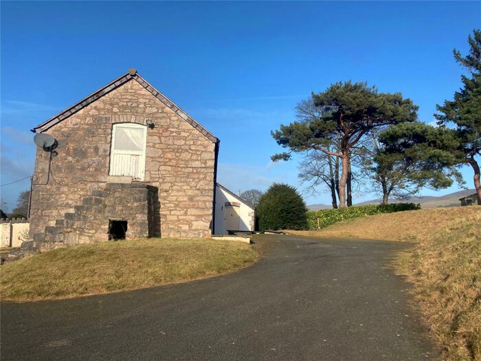 3 Bedroom Barn Conversion For Sale In Tyn Y Minffordd, Pentre Coch, Ruthin, Denbighshire, LL15