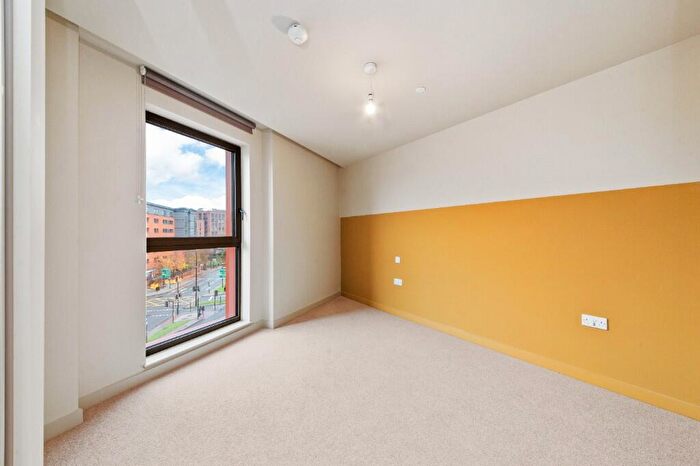 2 Bedroom Apartment To Rent In Soho Yard, Sheffield, S3