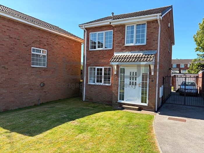 3 Bedroom Detached House For Sale In Brow Hill Road, Rotherham, S66