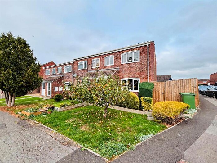3 Bedroom End Of Terrace House For Sale In Barnes Wallis Close, Bowerhill, SN12