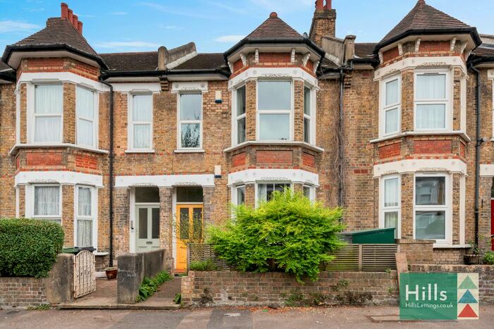2 Bedroom Flat To Rent In Comerford Road, London, SE4