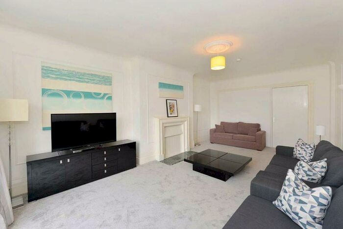 5 Bedroom Flat To Rent In Strathmore Court, Park Road, Regents Park, NW8