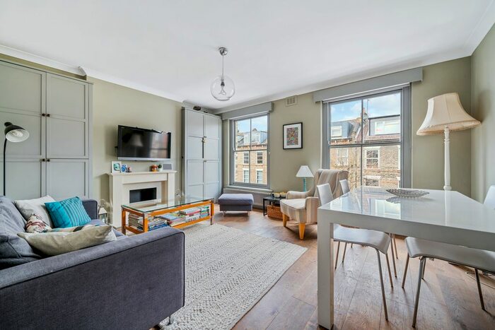 2 Bedroom Flat To Rent In Moray Road, London, N4