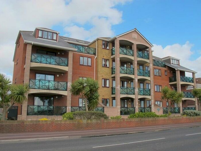 1 Bedroom Apartment To Rent In Wight View, / Marine Parade West, Lee On The Solent, Hampshire, PO13