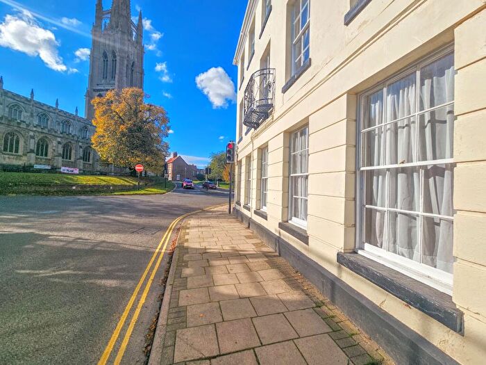 1 Bedroom Flat For Sale In Chequergate, Louth, LN11