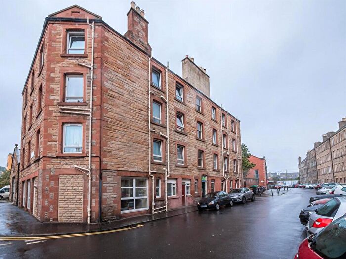 1 Bedroom Flat To Rent In Milton Street, Edinburgh, EH8