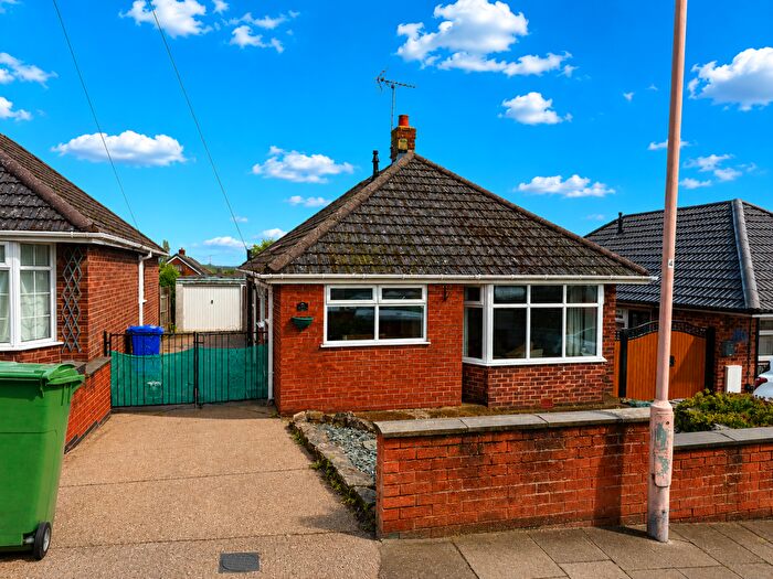 3 Bedroom Detached Bungalow For Sale In Woodborough Road, Mansfield, Nottinghamshire, NG19