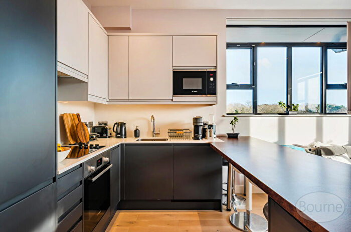 1 Bedroom Apartment For Sale In Albert Drive, Woking, Surrey, GU21