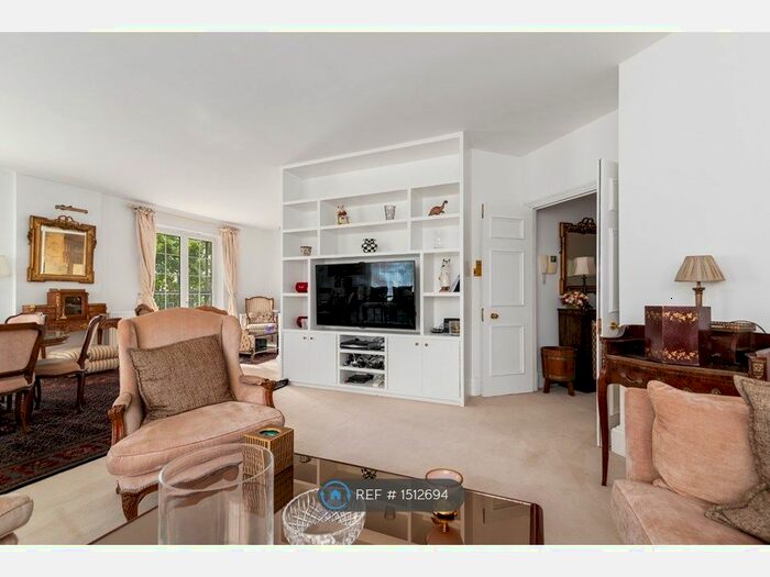 2 Bedroom Flat To Rent In Chelsea Harbour, London, SW10