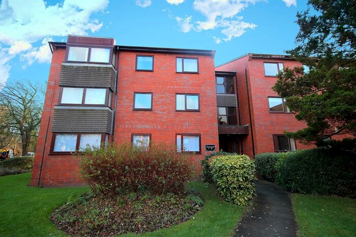 2 Bedroom Flat To Rent In /Leeswood, Waterloo, Liverpool, L22