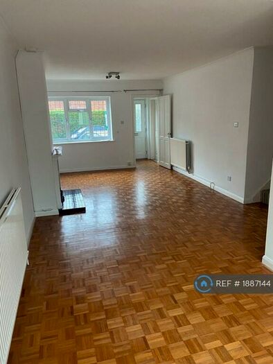 3 Bedroom Terraced House To Rent In Bentfield Gardens, Stansted Mountfitchet, CM24