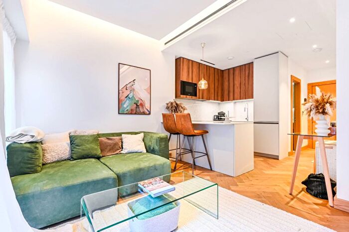 1 Bedroom Flat For Sale In Baker Street, Marylebone, W1U
