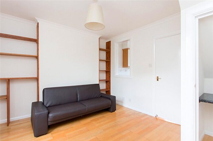1 Bedroom Maisonette To Rent In Graham Street, Angel, N1