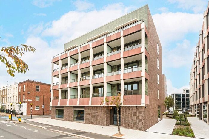 2 Bedroom Flat To Rent In Georgiana Street, Camden, NW1