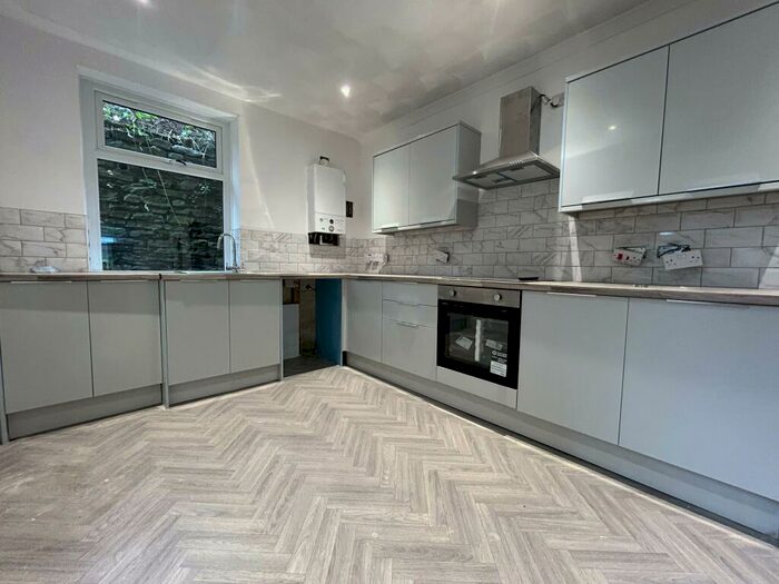 3 Bedroom House To Rent In Baglan Street, Treherbert, Treorchy, CF42