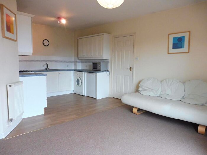 1 Bedroom Apartment To Rent In Corvette Court, Cardiff, CF10