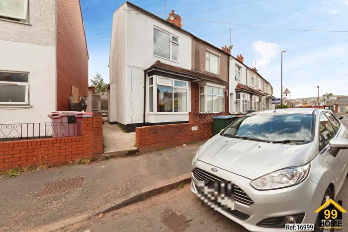 3 Bedroom End Of Terrace House To Rent In Brays Lane, Coventry, CV2