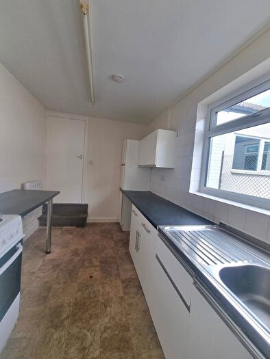1 Bedroom Flat To Rent In Laneham Street, Scunthorpe, DN15