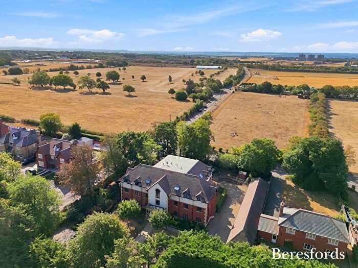2 Bedroom Flat For Sale In Rectory Road, Orsett, RM16