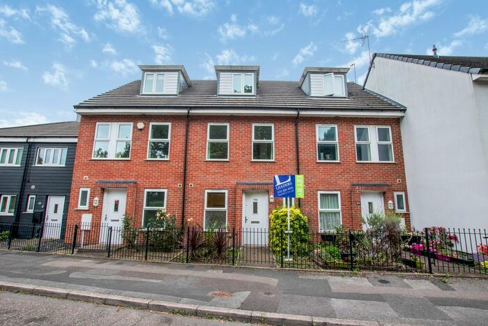 2 Bedroom Terraced House To Rent In Marmion Road, Nottingham, NG3