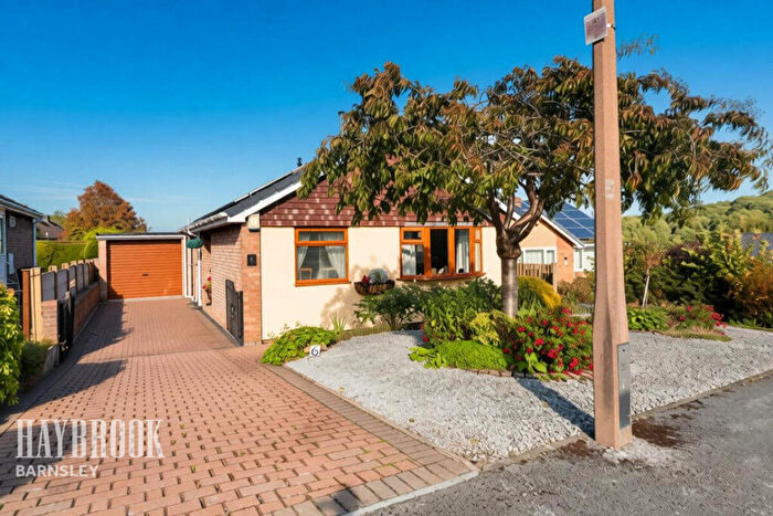 3 Bedroom Detached Bungalow For Sale In Guest Lane, Silkstone, S75