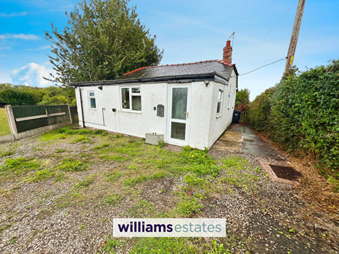 3 Bedroom House For Sale In King Street, Leeswood, Mold, CH7