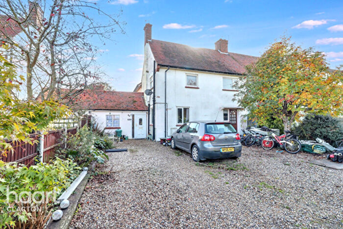 5 Bedroom Semi Detached House For Sale In Landermere Road, Clacton-on-Sea, CO16