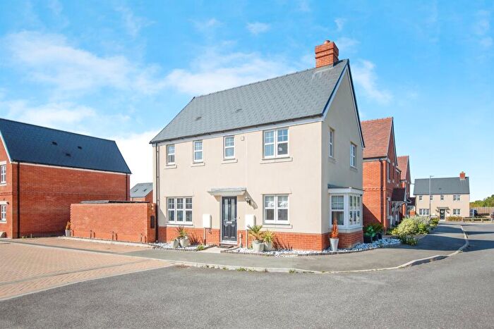 3 Bedroom Detached House For Sale In Aardvark Drive, Stanway, Colchester, CO3