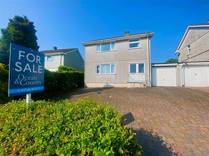4 Bedroom Link Detached House For Sale In Gannet Drive, St Austell, PL25