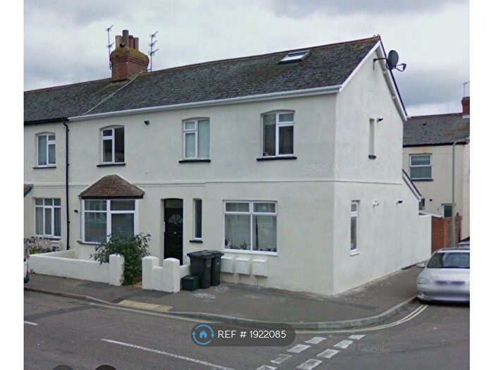 1 Bedroom Flat To Rent In Salisbury Road, Exmouth, EX8