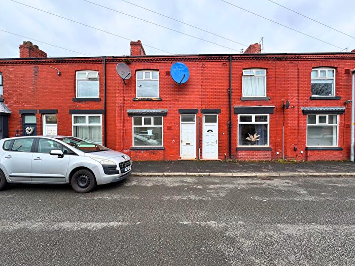 2 Bedroom Property For Sale In Winstanley Street, Wigan, Greater Manchester, WN5