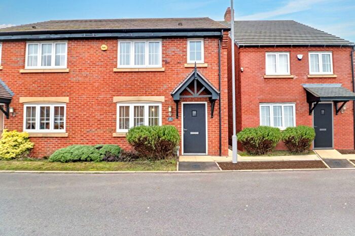 3 Bedroom Semi Detached House For Sale In Poplar Road, Streethay, Lichfield, WS13
