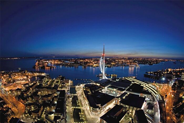 2 Bedroom Apartment For Sale In Gunwharf Quays, Portsmouth, Hampshire, PO1