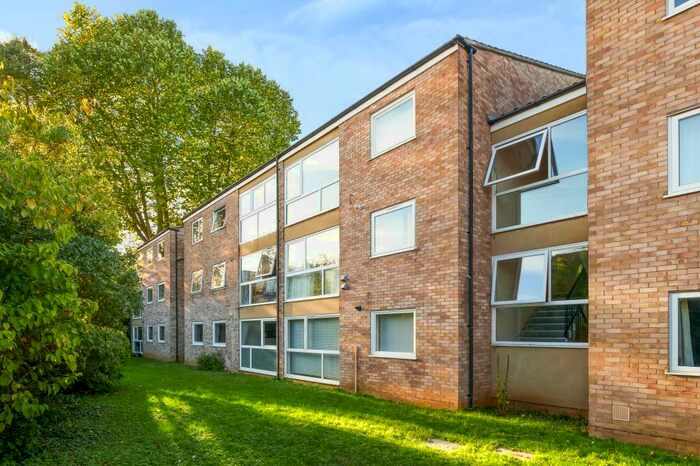2 Bedroom Apartment To Rent In Rogers Street, Summertown, OX2